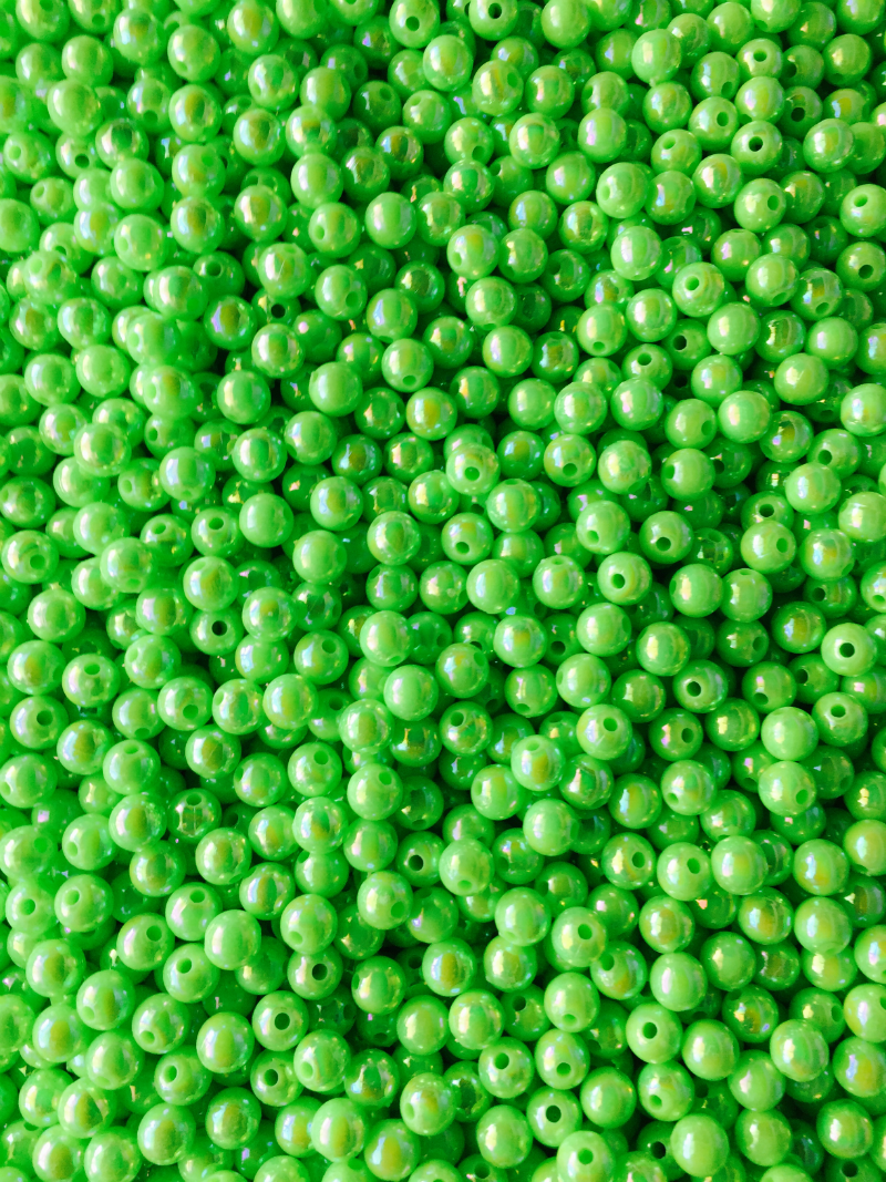 AB47-Pearl Spring Green Beads