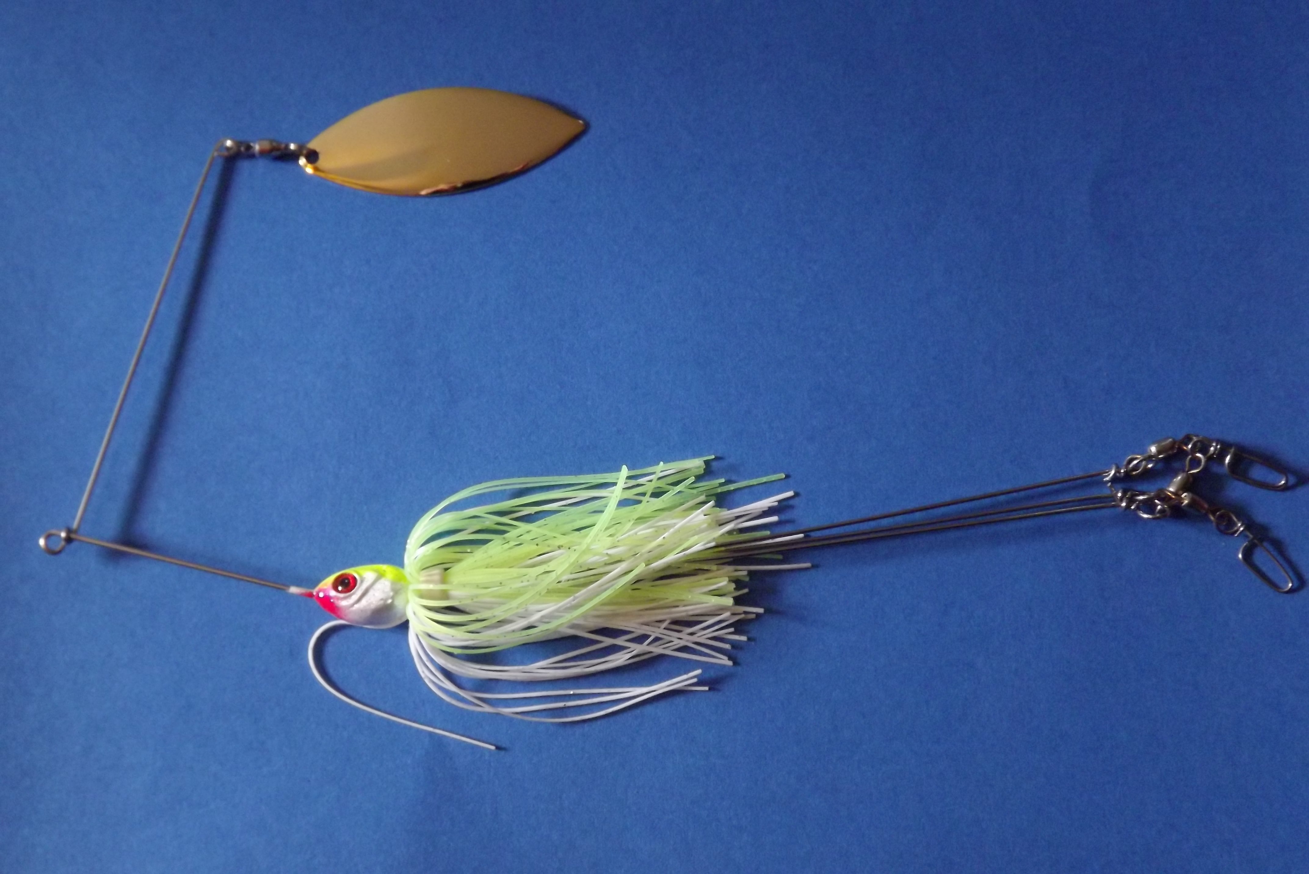 Chartreuse-White Spinnerbait Rig/GB – Big Eye Spinnerbaits